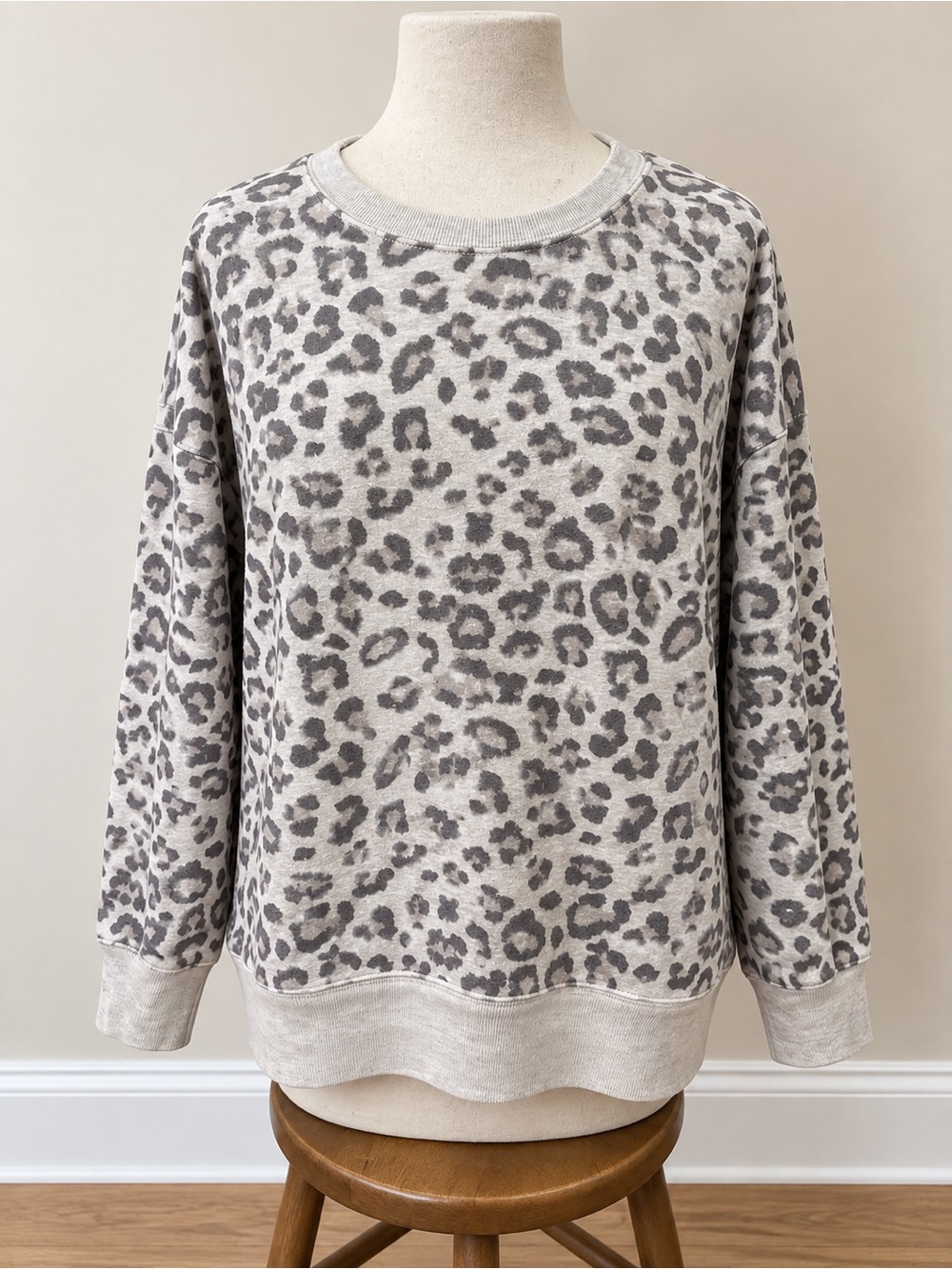 GreenTea Gray Leopard Print Crewneck Sweater
